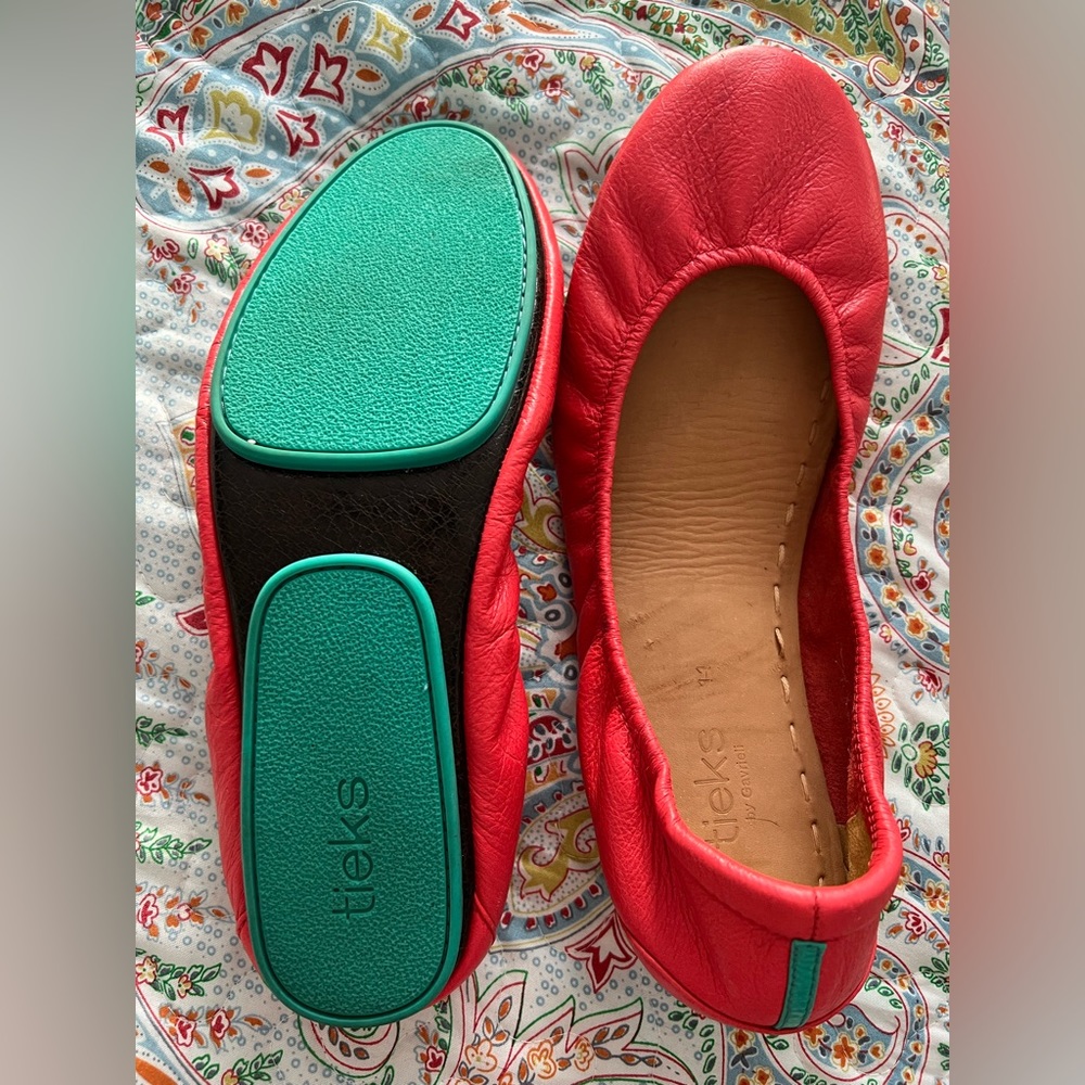 Tieks size 11, Like new. Color: Poppy